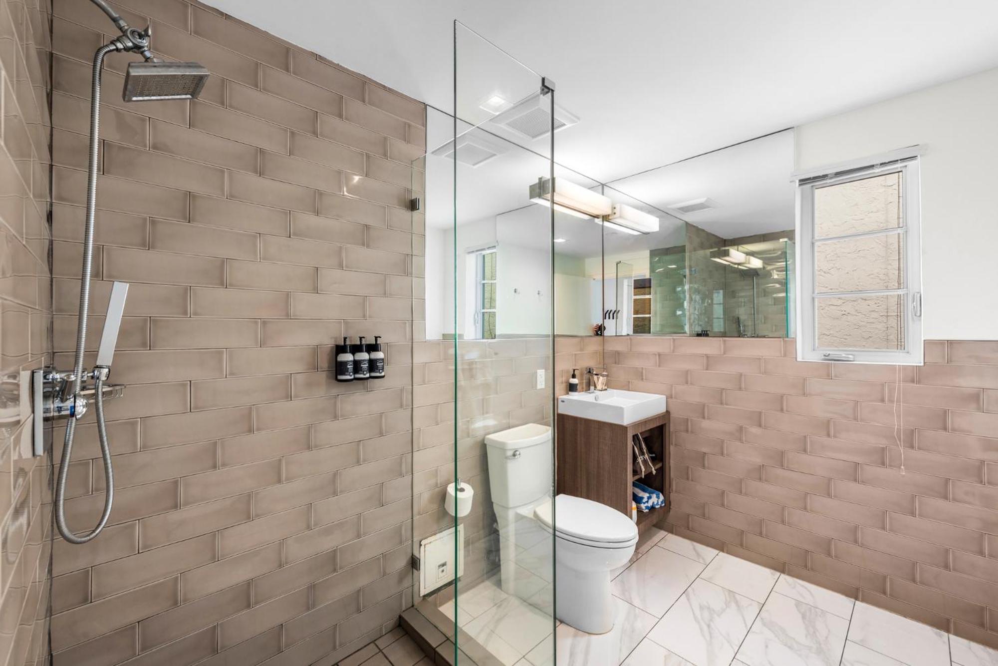 Luxuri Suites Маями Бийч Екстериор снимка